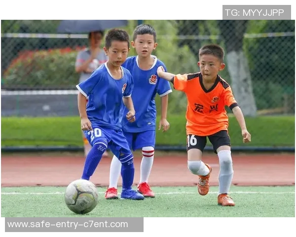 太原少年足球培训助力青少年成长与技能提升的最佳选择